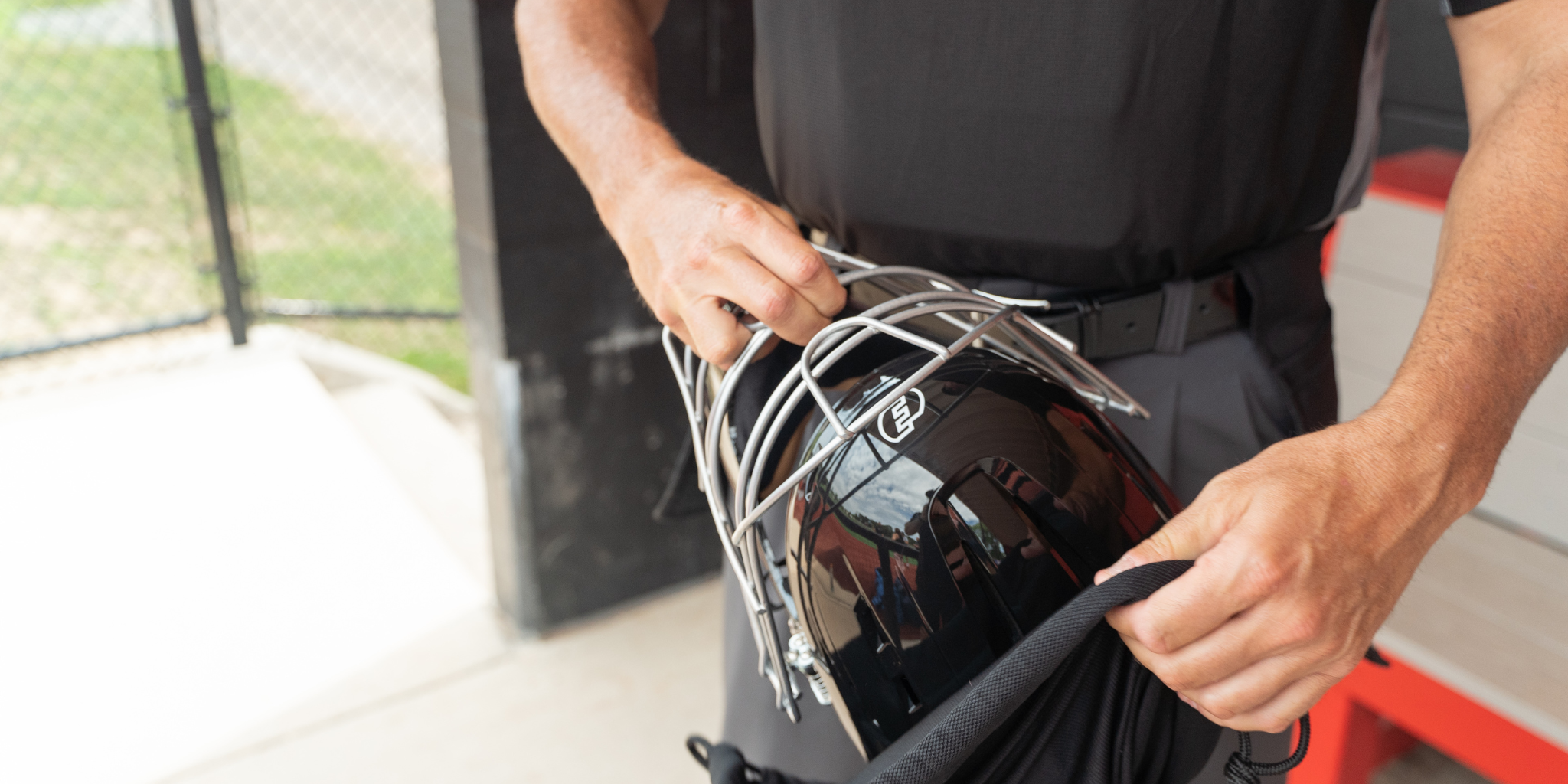 Umpires/XS3™ Defender Helmet