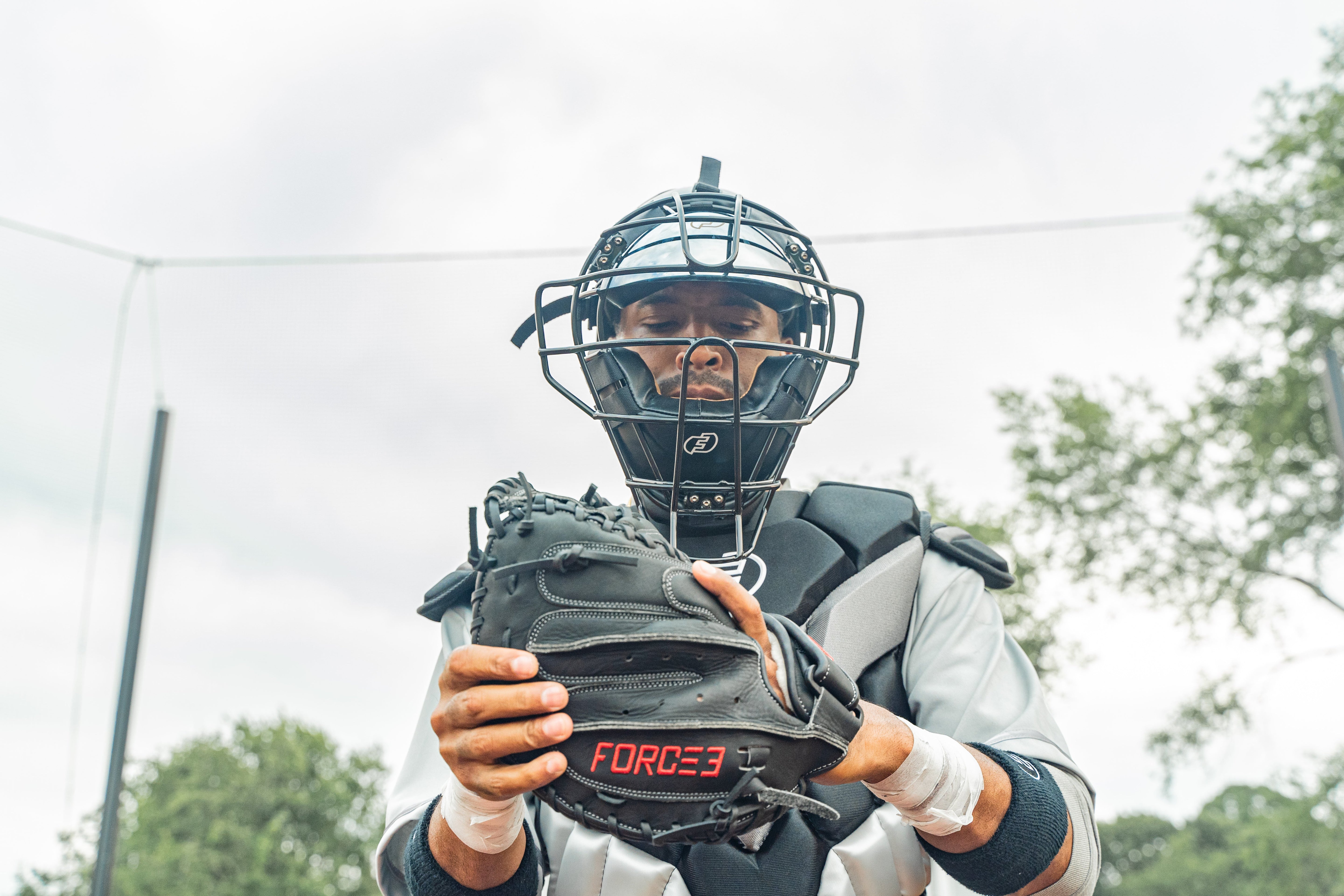 FORCE3 ELITE Series Catcher's Mitt - Black