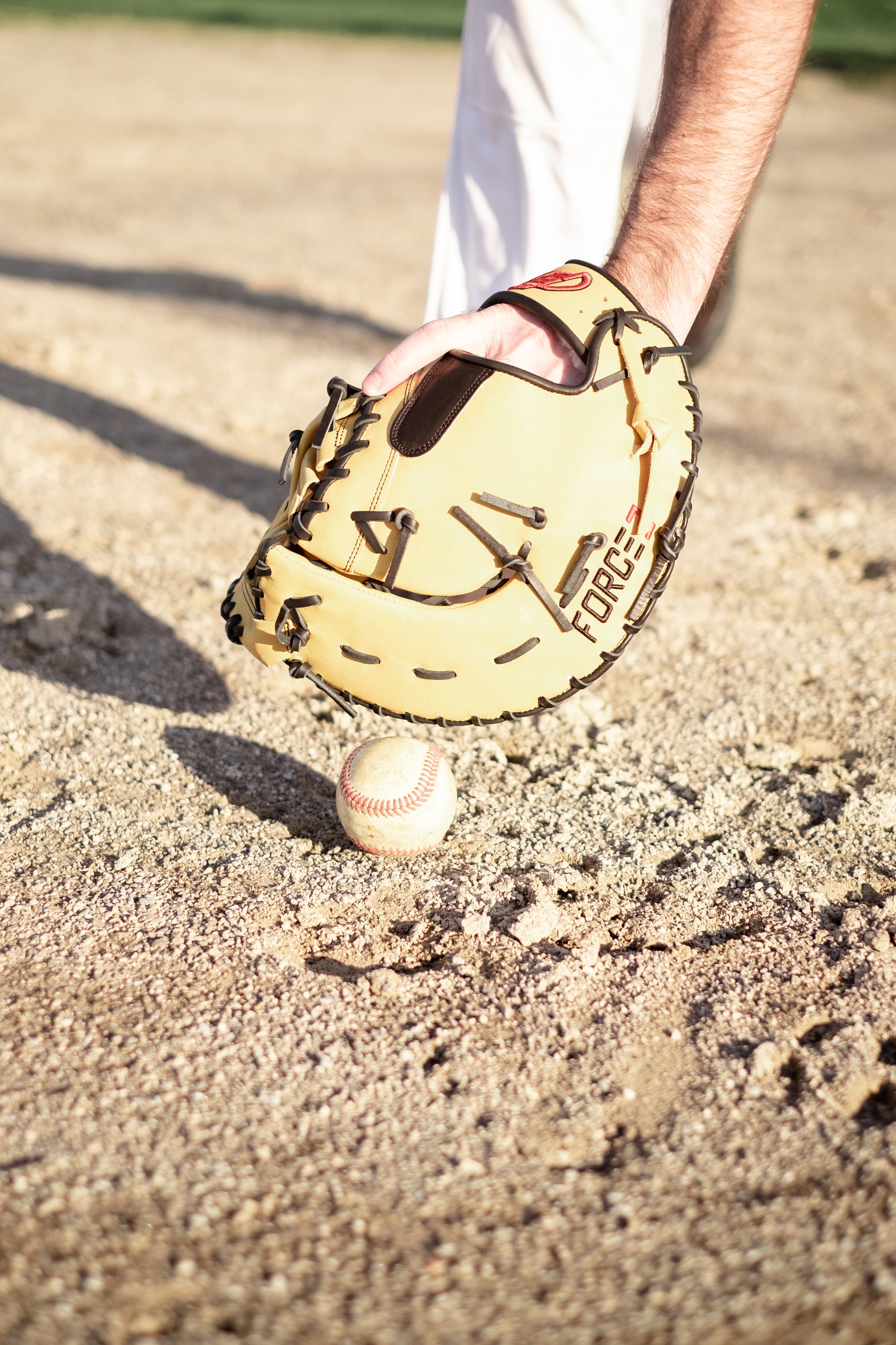 FORCE3 ELITE Series FB13 First Baseman's Glove - Tan