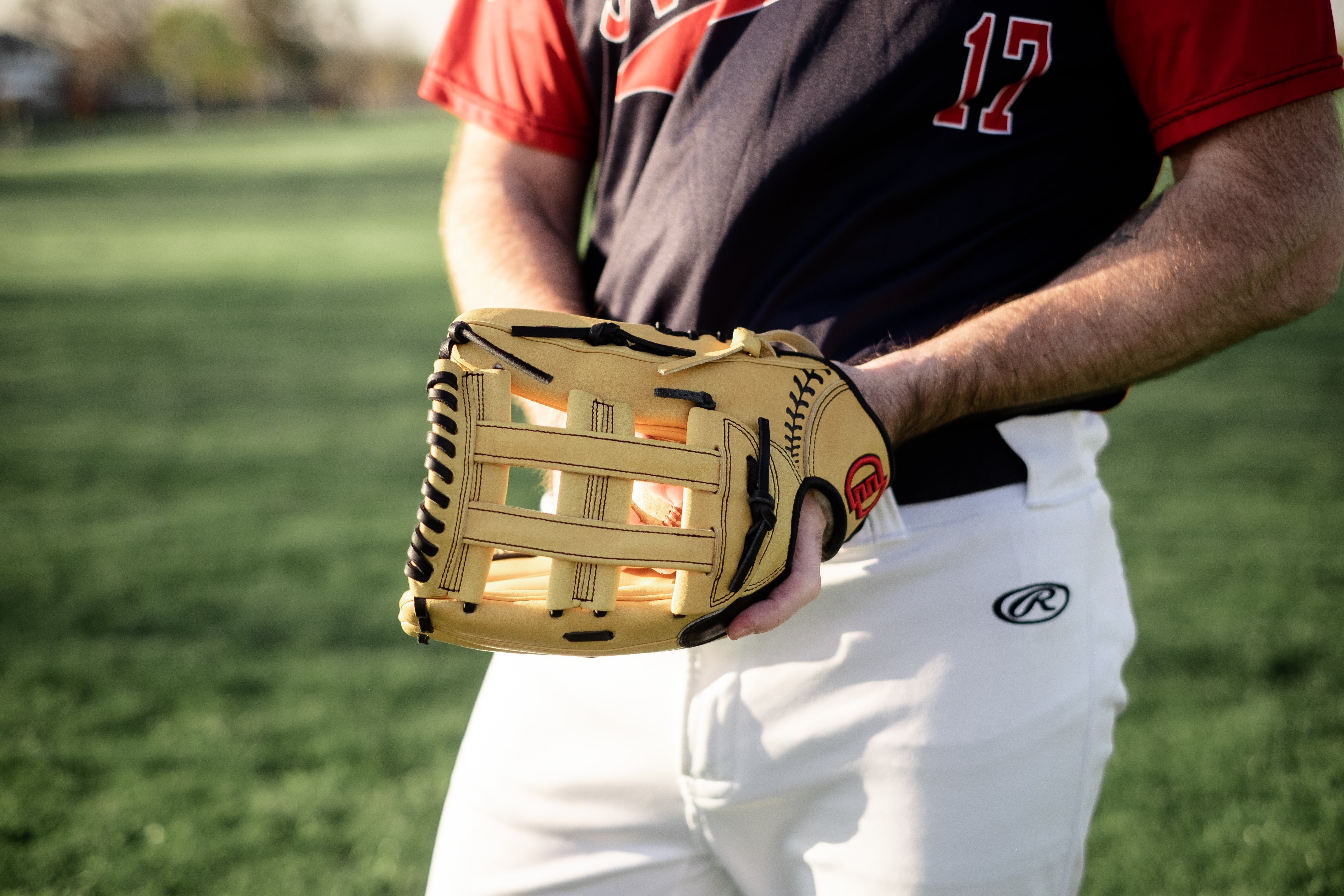 FORCE3 ELITE Series O1275 Outfielder's Glove - Tan