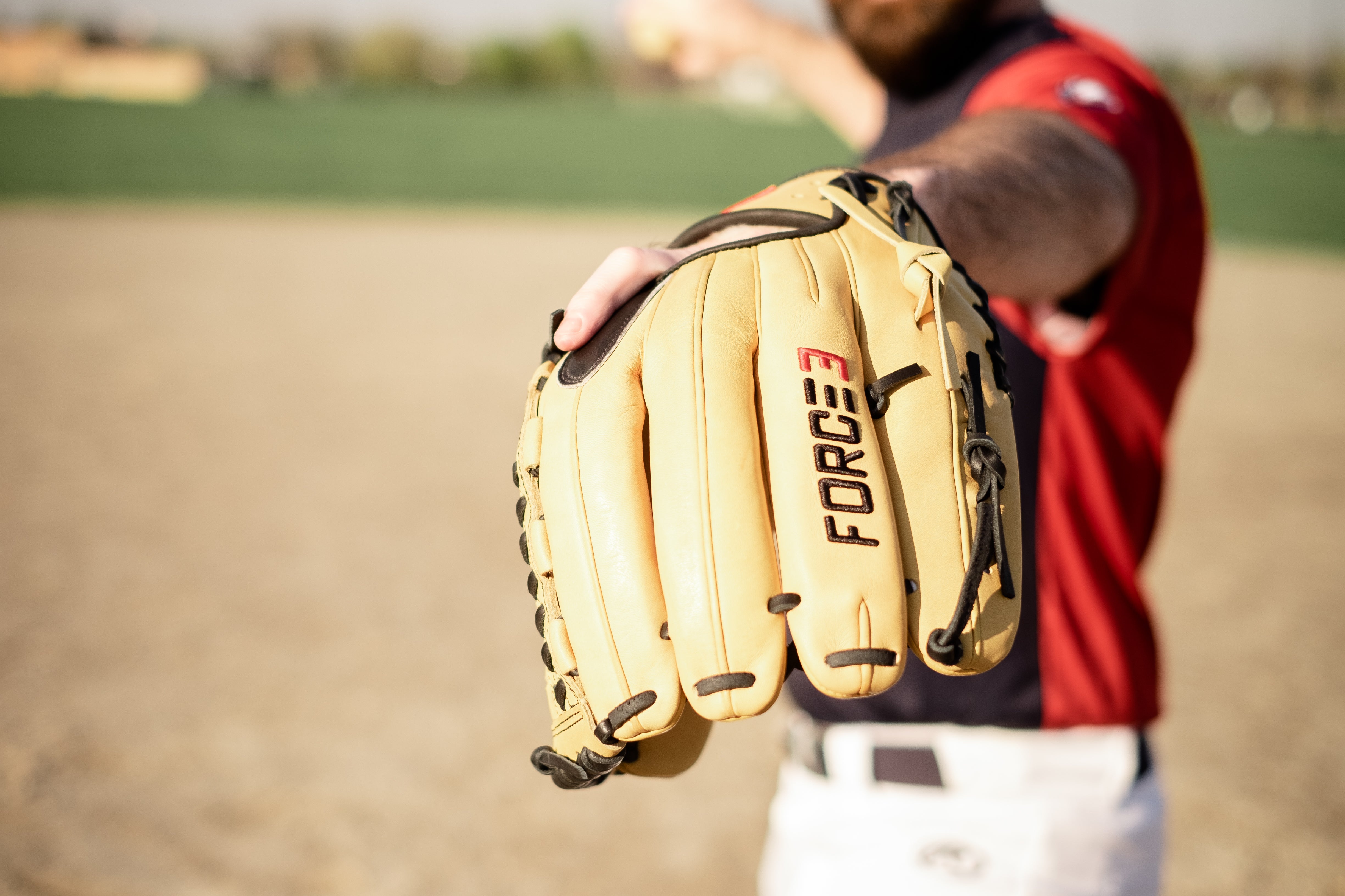 FORCE3 ELITE Series P12 Pitcher's Glove - Tan