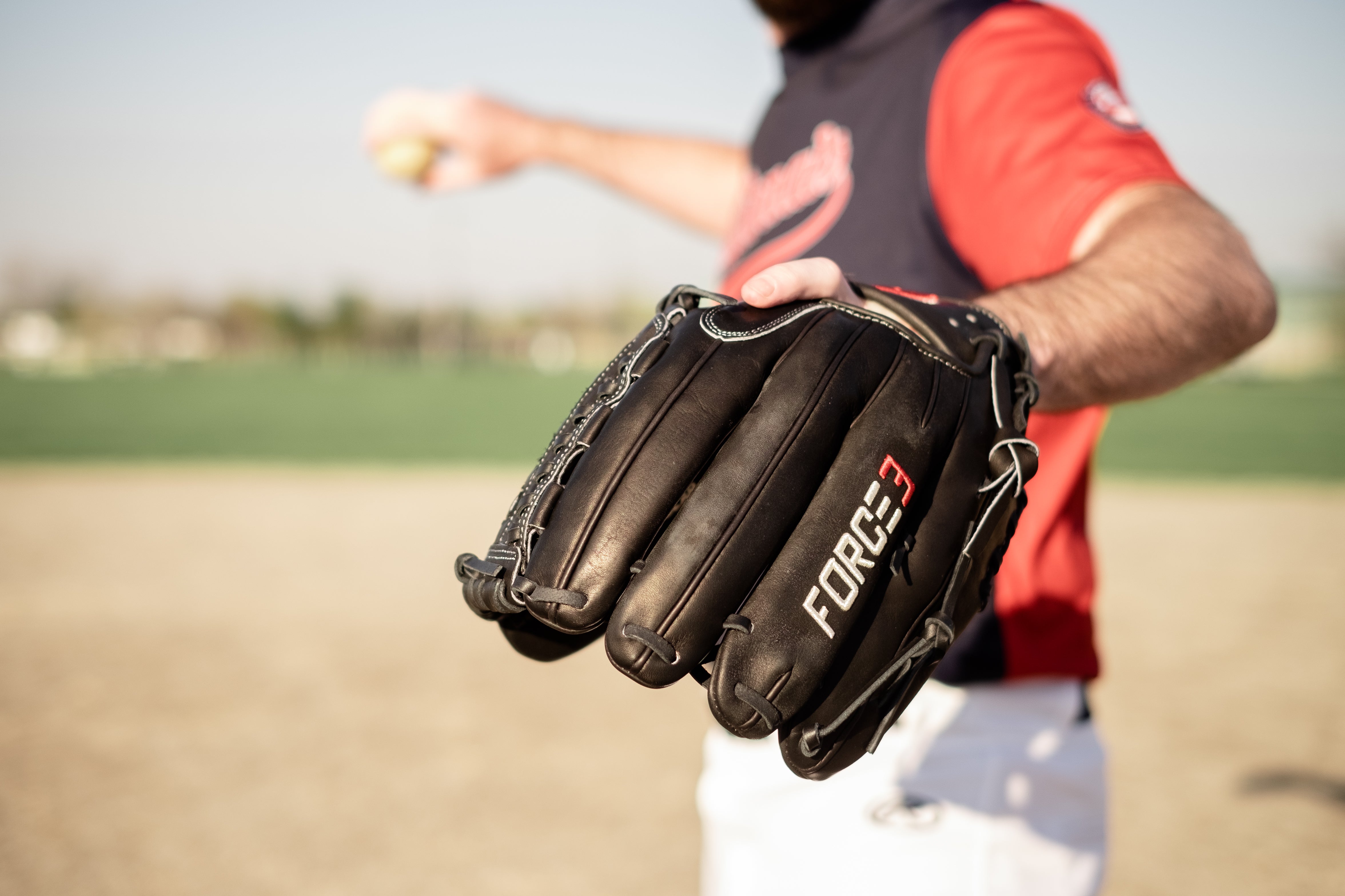 FORCE3 ELITE Series P12 Pitcher's Glove - Black